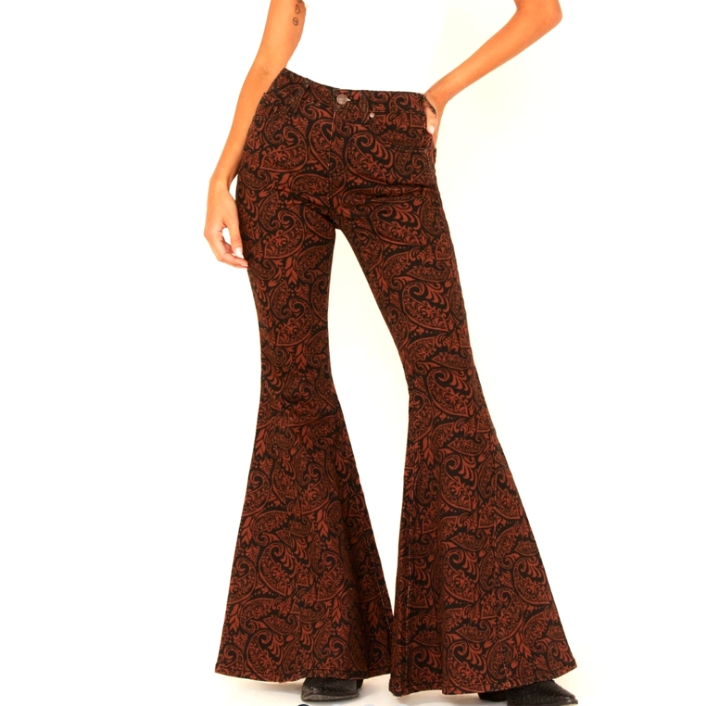SHYANNE chocolate paisley print bell bottoms.